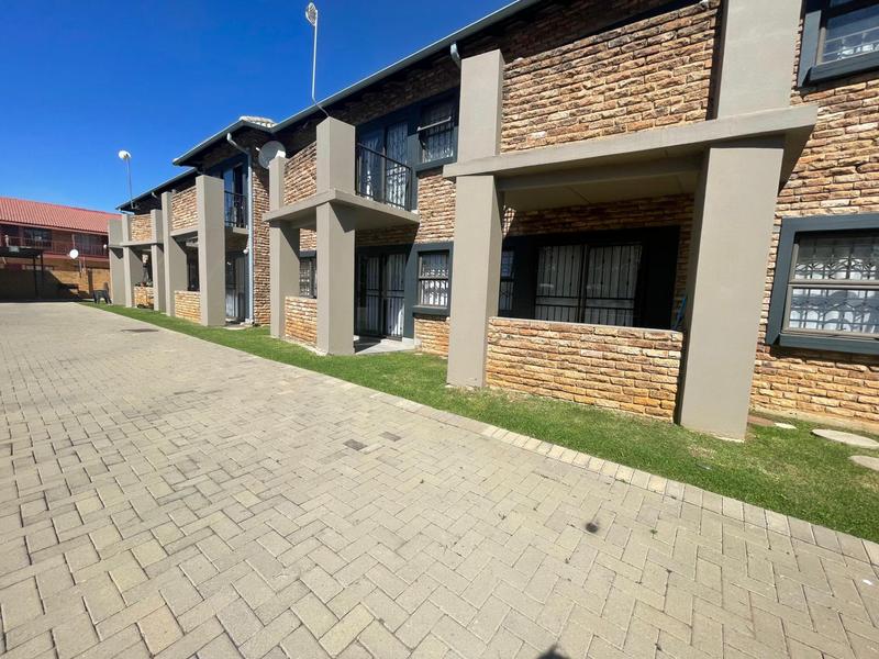 To Let 1 Bedroom Property for Rent in Bult West North West